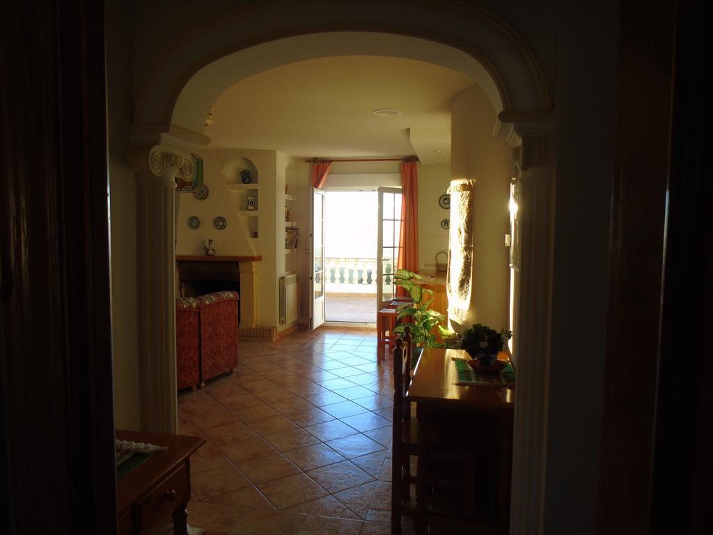 Apartamentos Turisticos Cumbres Verdes La Zubia  Værelse billede